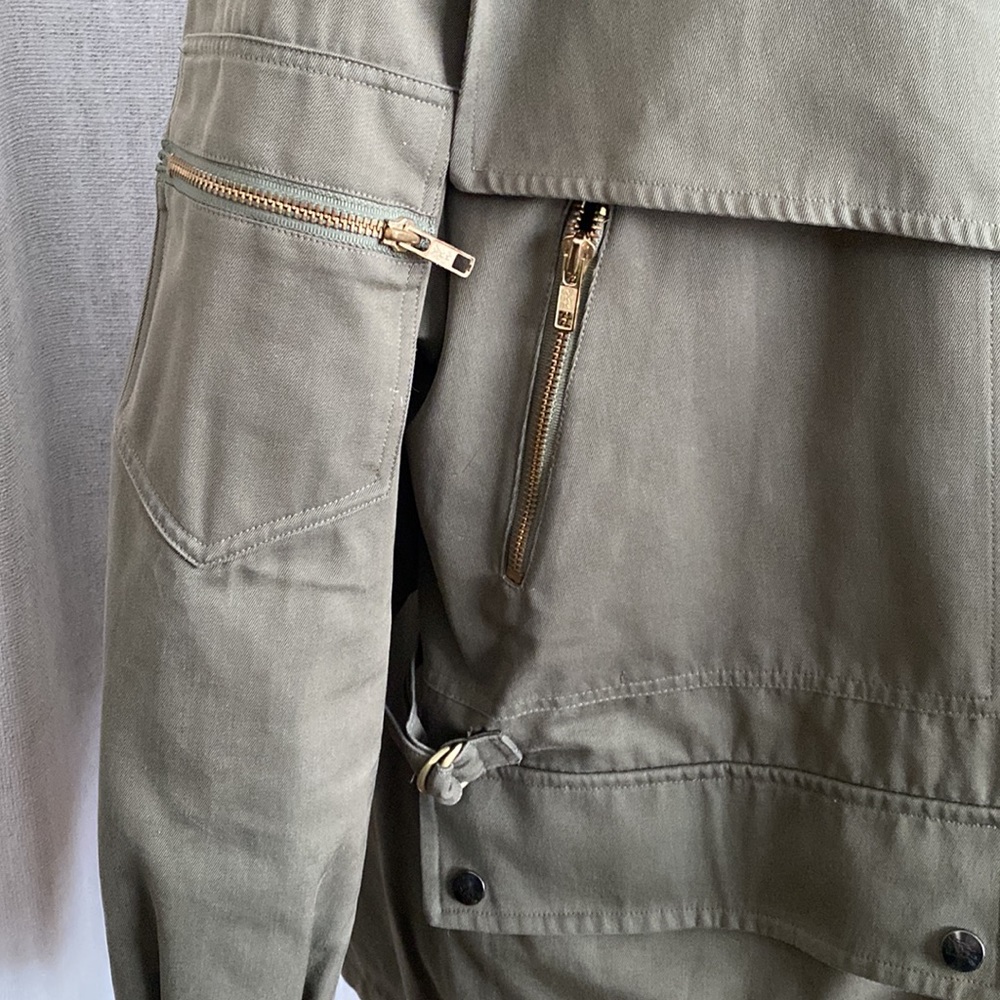 Burberry Olive Utility Jacket - Picture 4 of 11